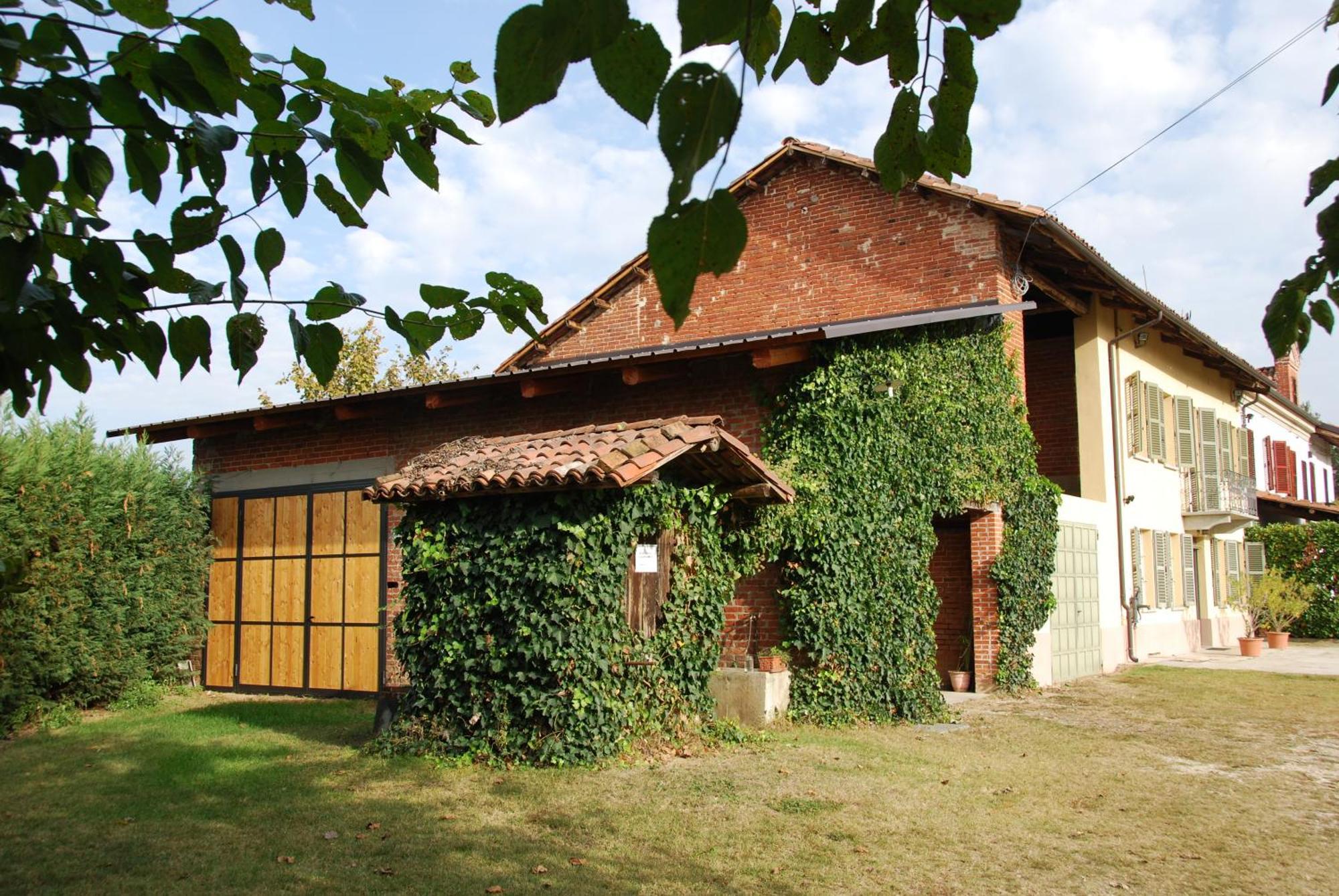 B&B Cascina Bricchetto Asti Buitenkant foto